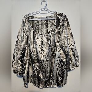 Avenue Plus Size Animal Print Blouse 18/20 Black White Flowy Stretch Top
